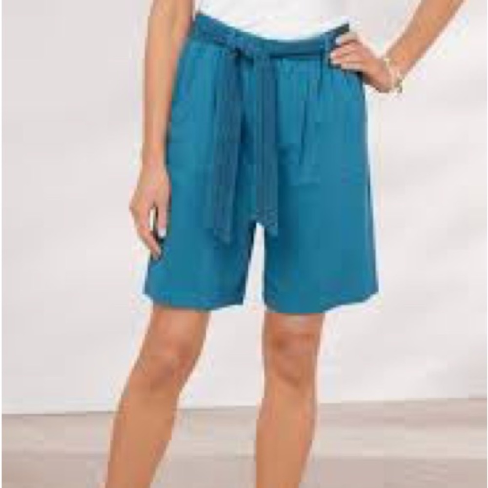 NWT Soft Surroundings Summer Breeze Gauze Shorts Linen Blend Teal Size L